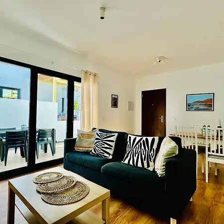 Patricia By Vulcano Homes Βίλα *