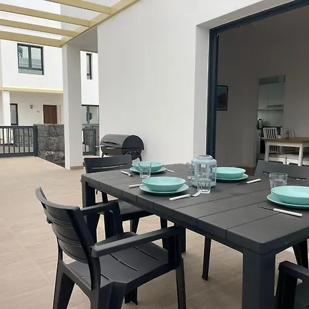 Villa Patricia By Vulcano Homes Costa Teguise